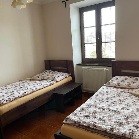 Cetnicka Stanice Hluboka Hluboká nad Vltavou Extérieur photo