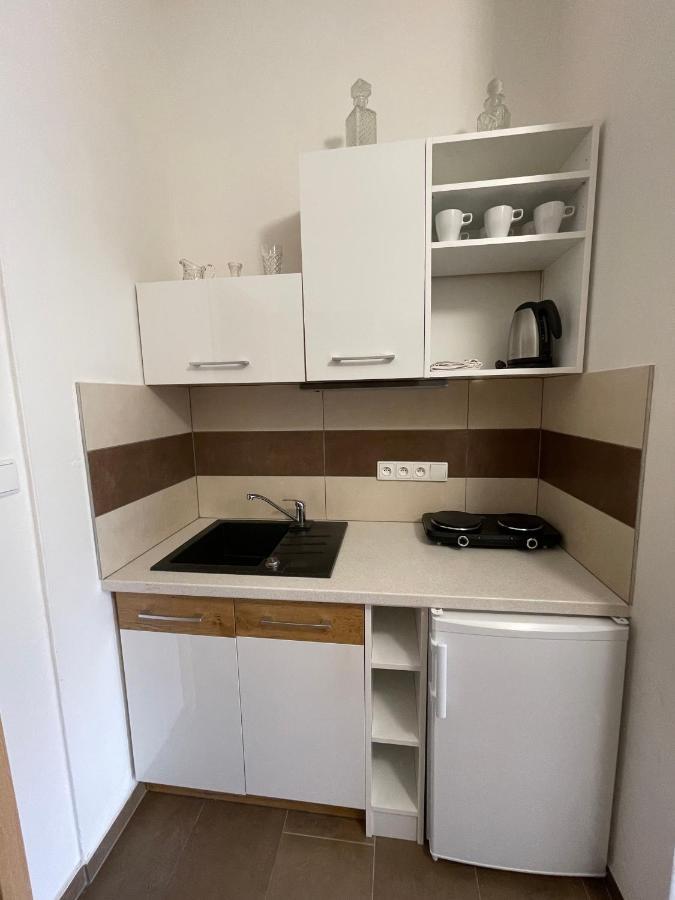 Cetnicka Stanice Hluboka Hluboká nad Vltavou Extérieur photo
