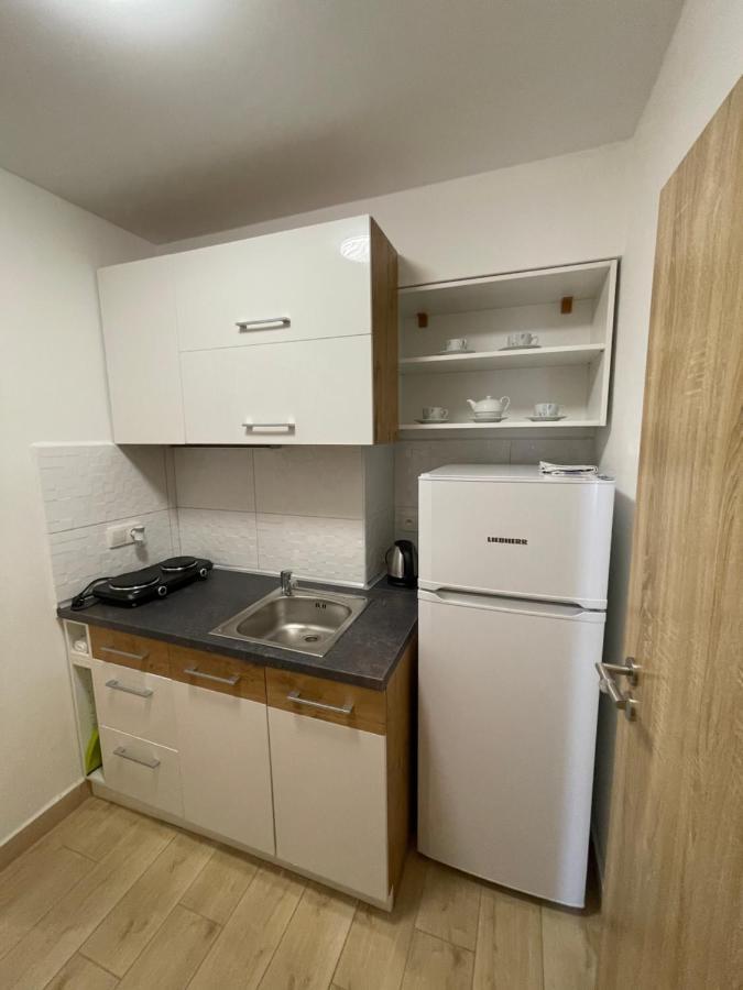 Cetnicka Stanice Hluboka Hluboká nad Vltavou Extérieur photo