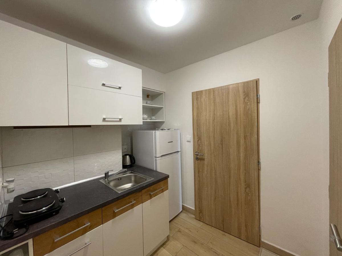 Cetnicka Stanice Hluboka Hluboká nad Vltavou Extérieur photo