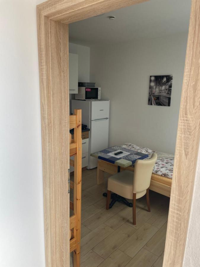 Cetnicka Stanice Hluboka Hluboká nad Vltavou Extérieur photo